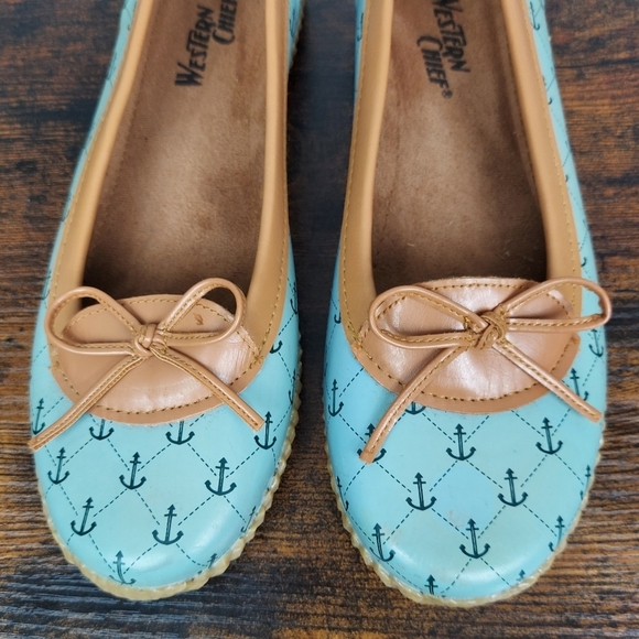 Western Chief Blue Anchor Women's Slip On Casual Flat Shoes 9 - Picture 3 of 9